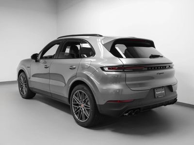 2026 Porsche Cayenne E-Hybrid