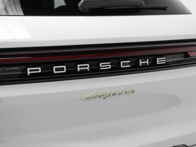 2024 Porsche Cayenne Cayenne E-Hybrid (MY24)