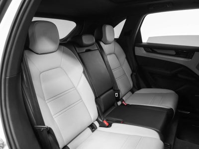 2024 Porsche Cayenne Cayenne E-Hybrid (MY24)
