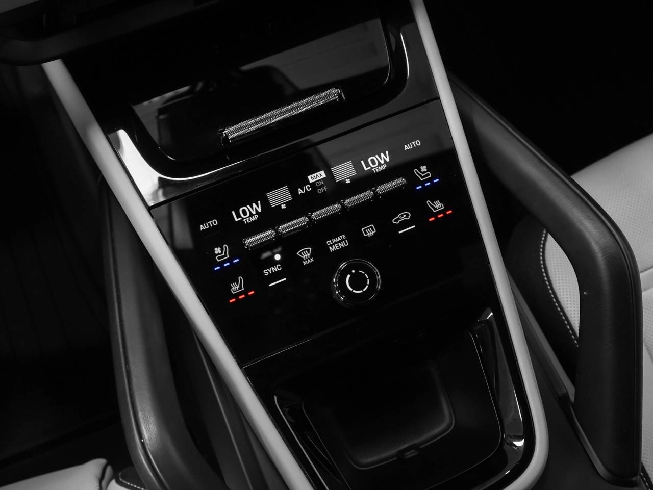 2024 Porsche Cayenne Cayenne E-Hybrid (MY24)