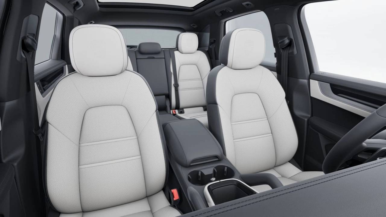 2024 Porsche Cayenne E-Hybrid