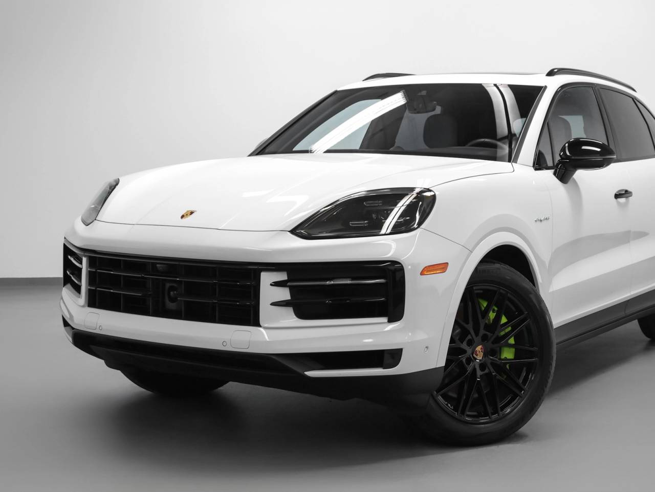 2024 Porsche Cayenne Cayenne E-Hybrid (MY24)