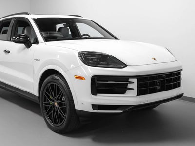 2024 Porsche Cayenne Cayenne E-Hybrid (MY24)