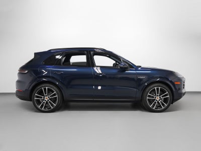 2026 Porsche Cayenne E-Hybrid Base