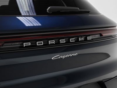 2026 Porsche Cayenne E-Hybrid Base