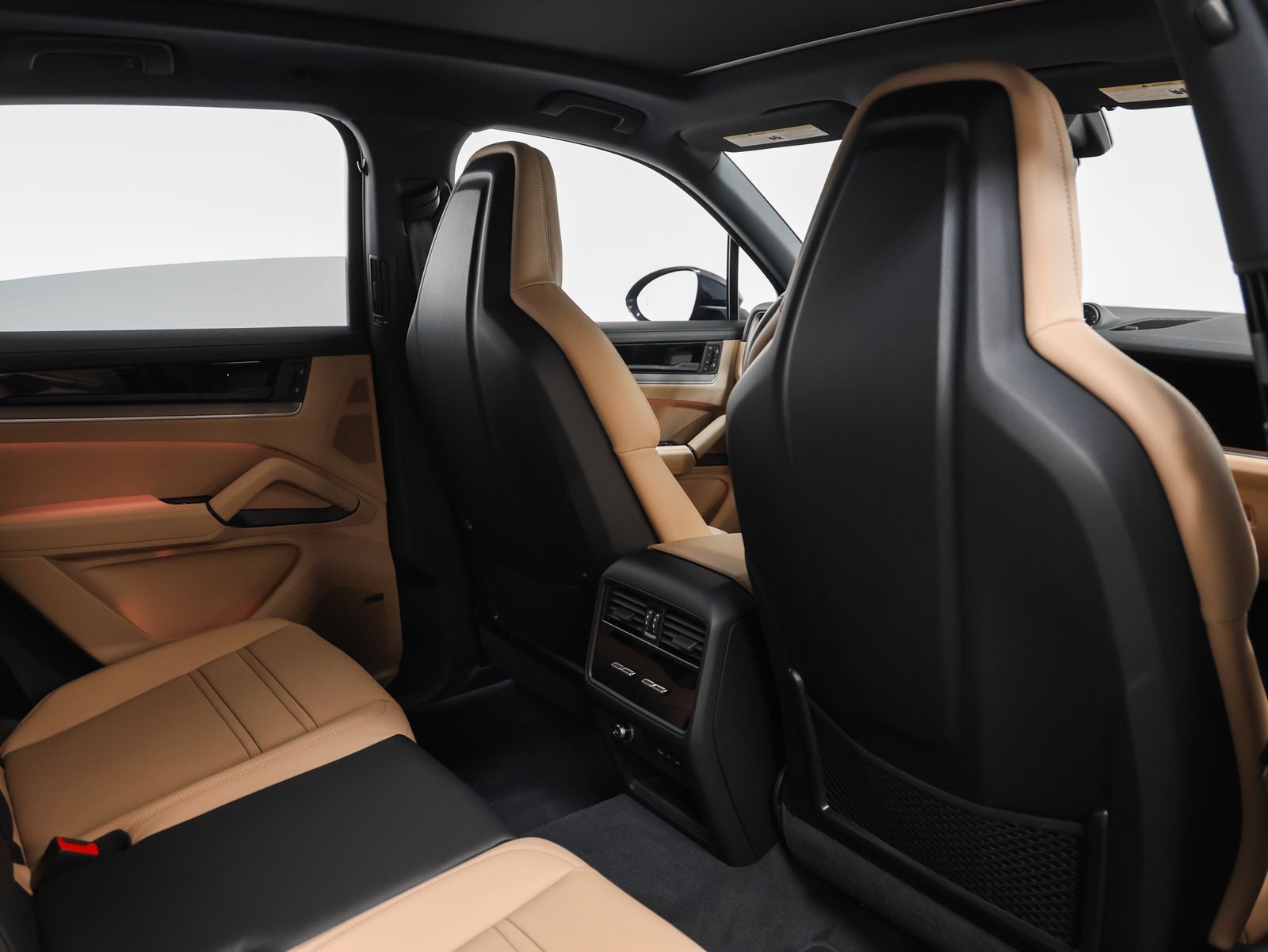 2026 Porsche Cayenne E-Hybrid Base