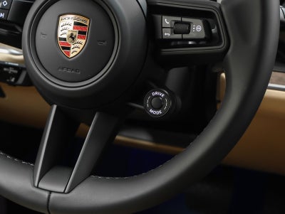 2026 Porsche Cayenne E-Hybrid Base