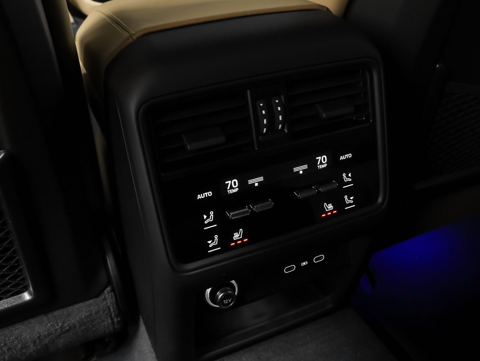 2026 Porsche Cayenne E-Hybrid Base