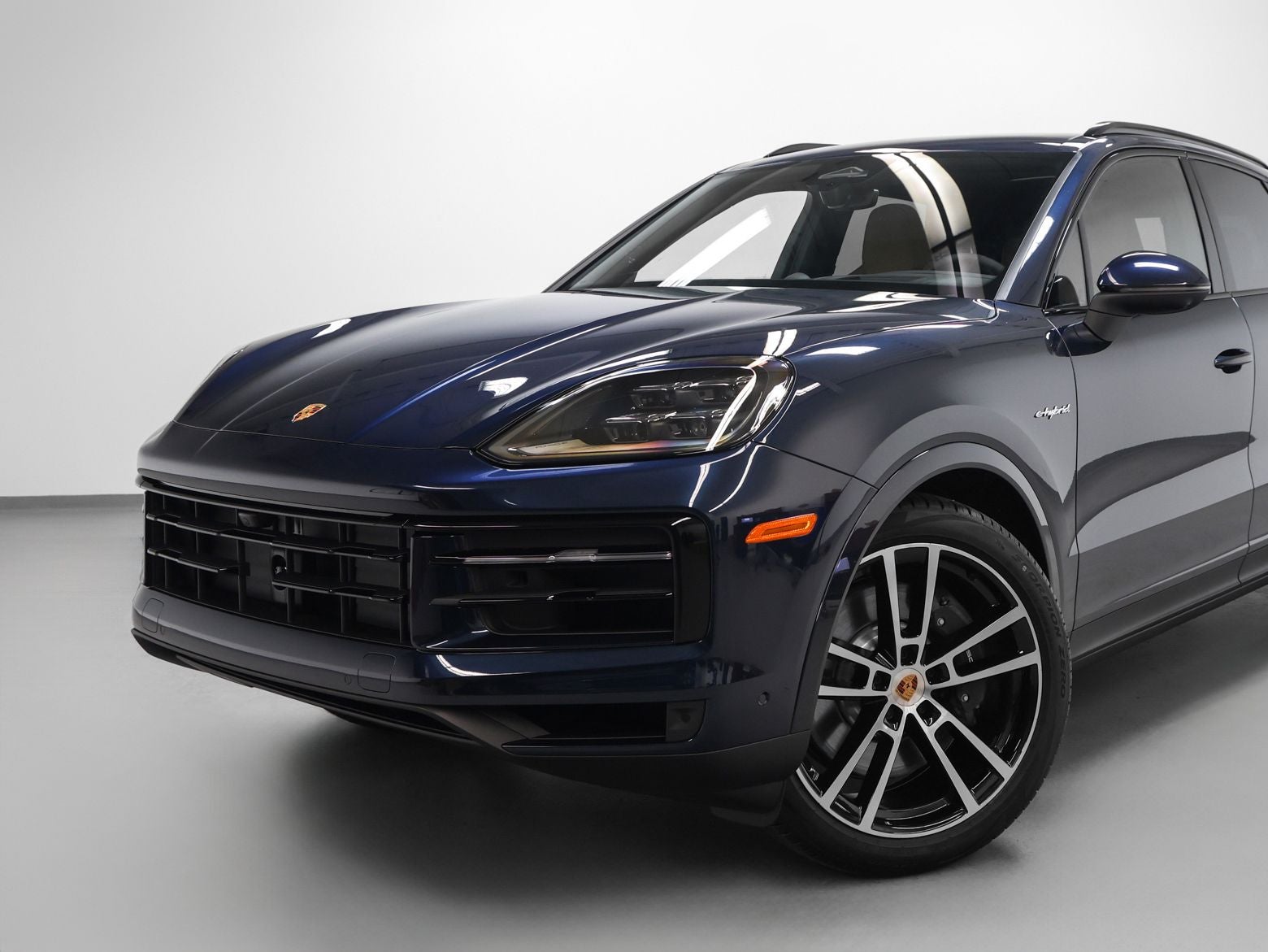2026 Porsche Cayenne E-Hybrid Base