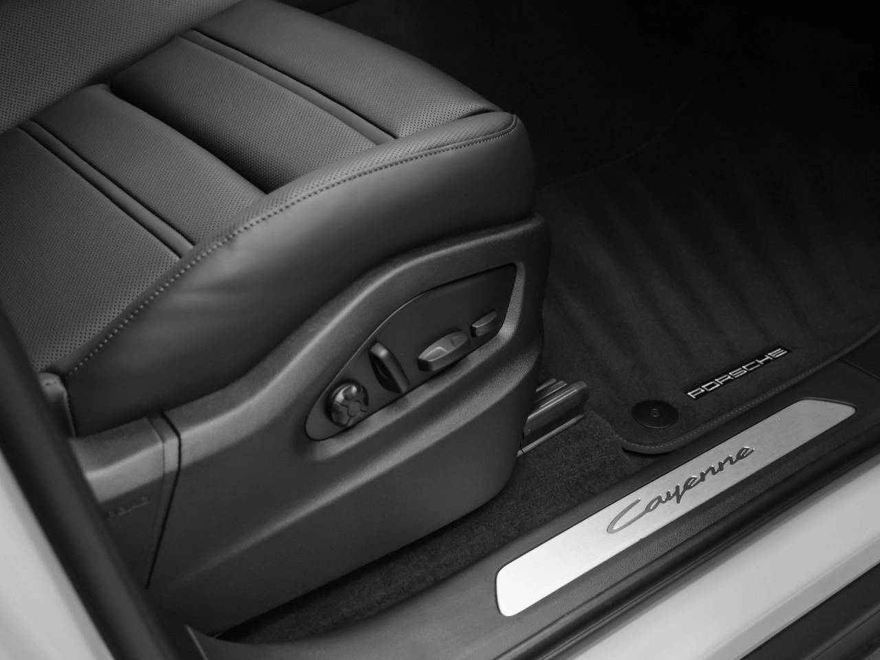 2026 Porsche Cayenne Cayenne E-Hybrid