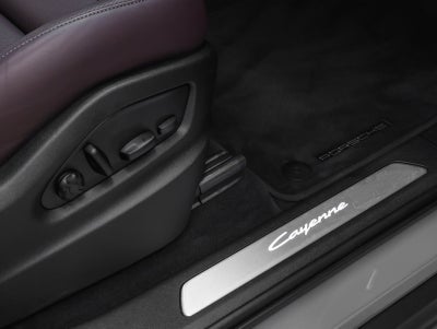 2025 Porsche Cayenne Cayenne E-Hybrid