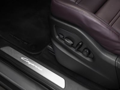 2025 Porsche Cayenne Cayenne E-Hybrid