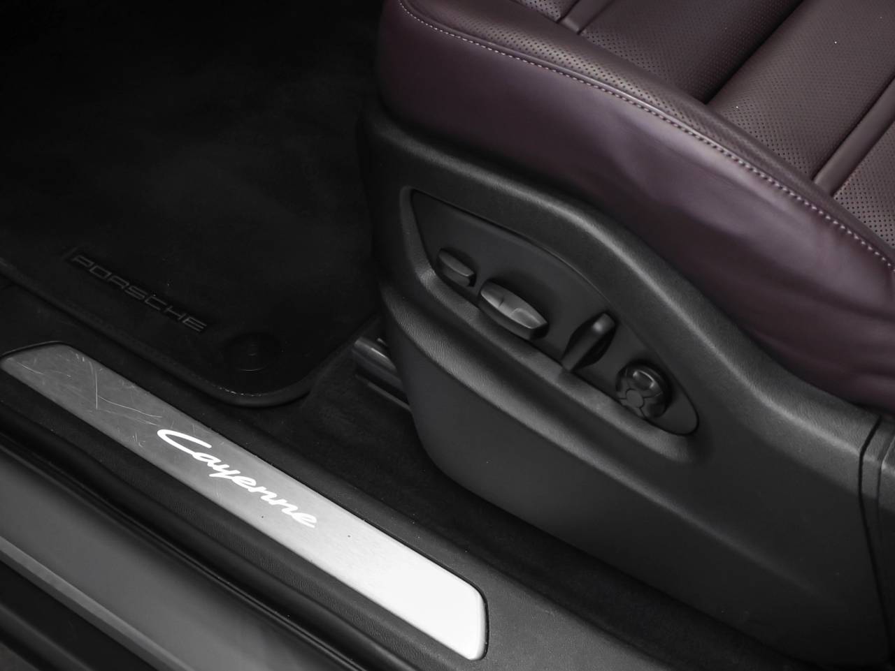 2025 Porsche Cayenne Cayenne E-Hybrid