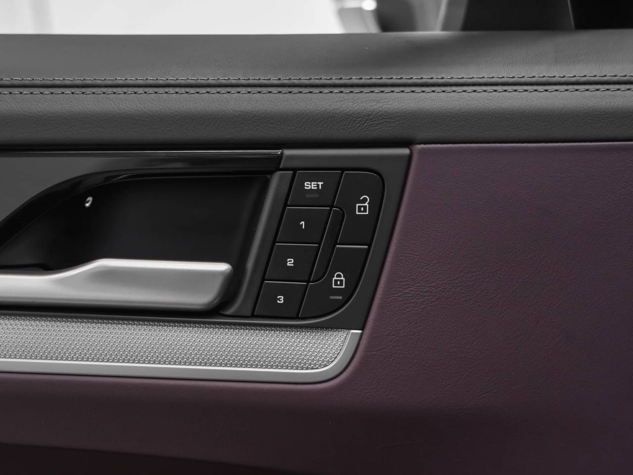 2025 Porsche Cayenne Cayenne E-Hybrid