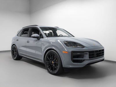 2024 Porsche Cayenne Cayenne E-Hybrid (MY24)