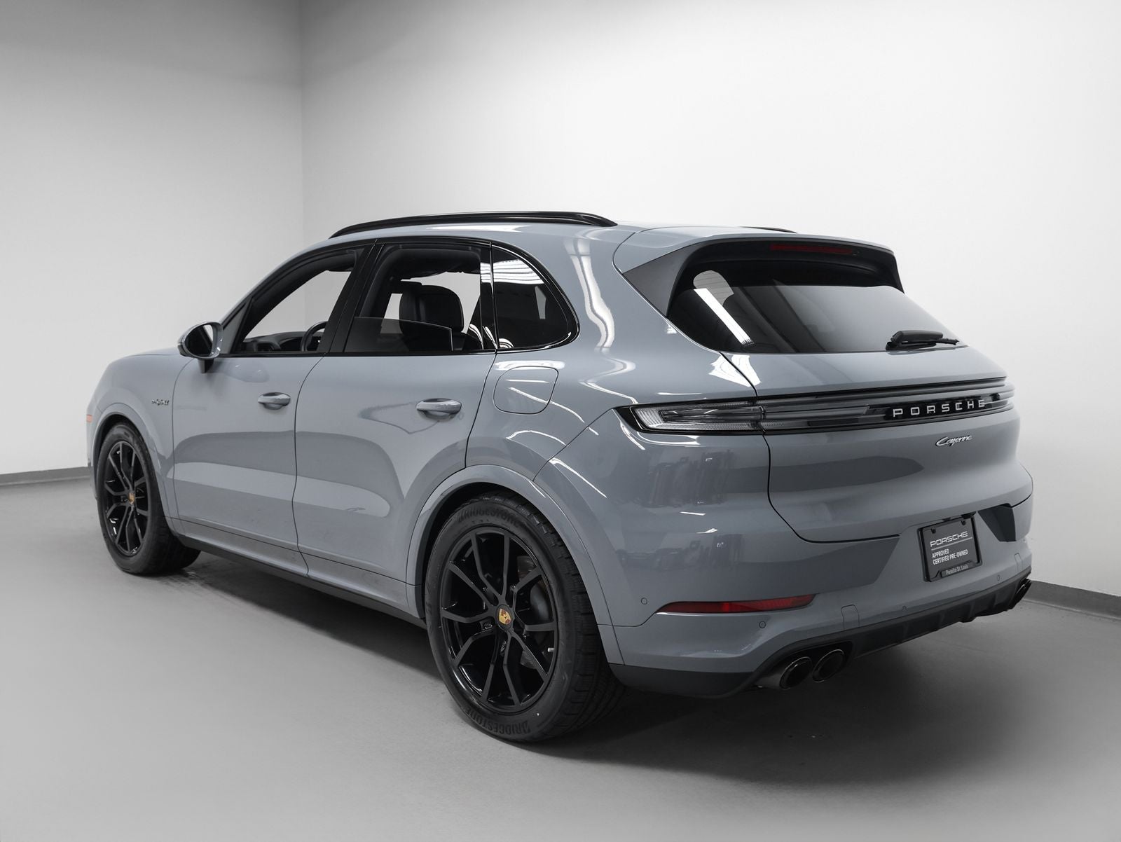 2024 Porsche Cayenne Cayenne E-Hybrid (MY24)