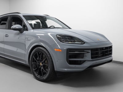 2024 Porsche Cayenne Cayenne E-Hybrid (MY24)