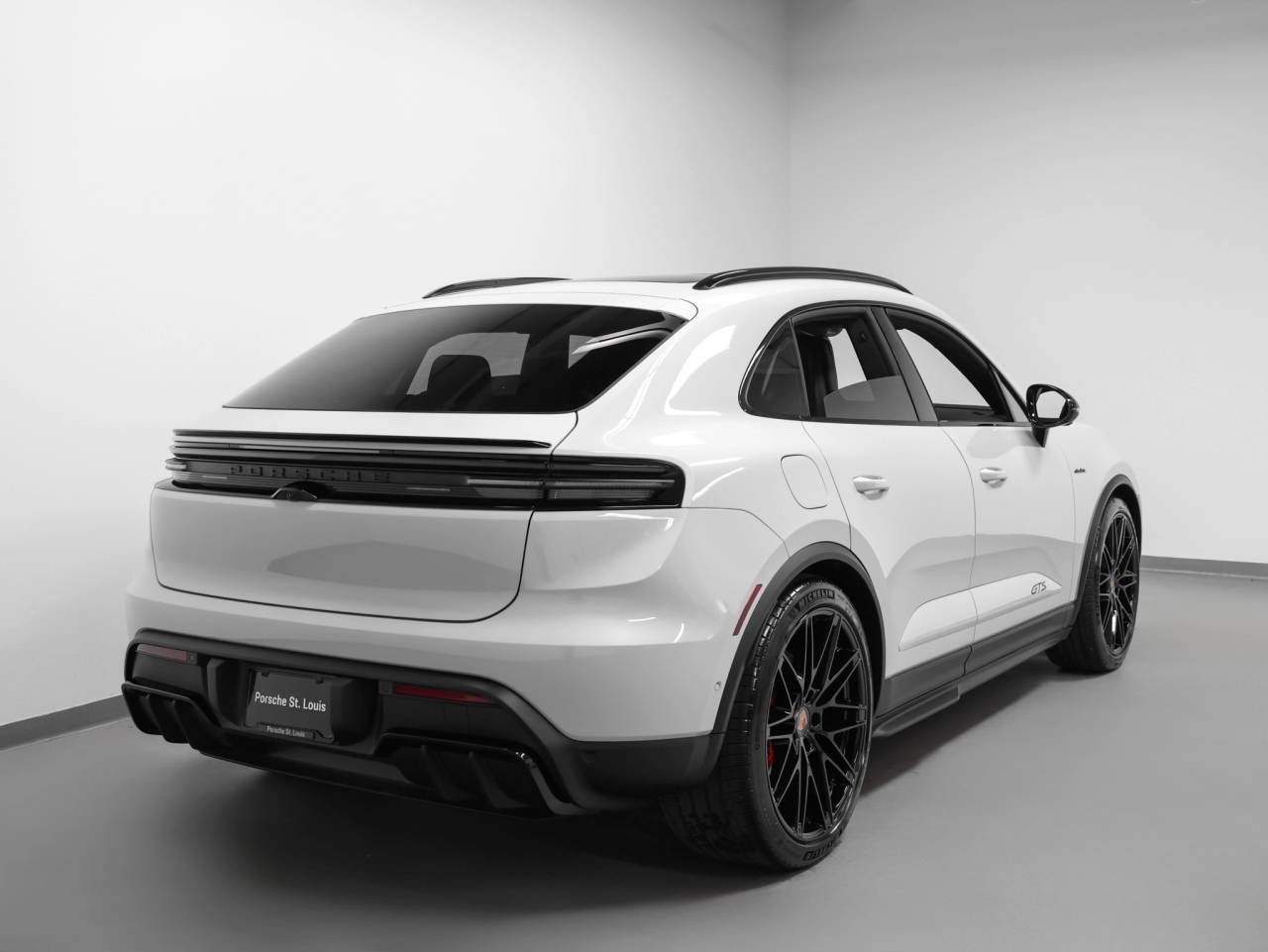 2026 Porsche Macan GTS Electric