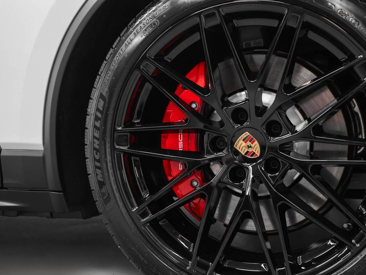 2026 Porsche Macan GTS Electric