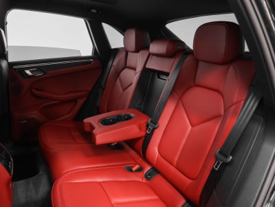 2024 Porsche Macan Macan GTS