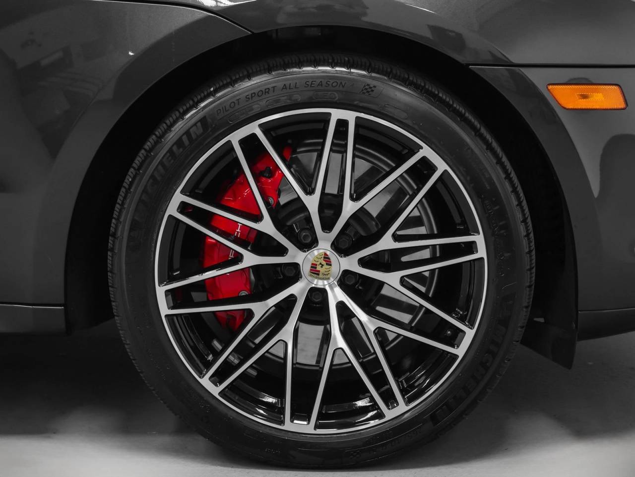 2024 Porsche Macan Macan GTS