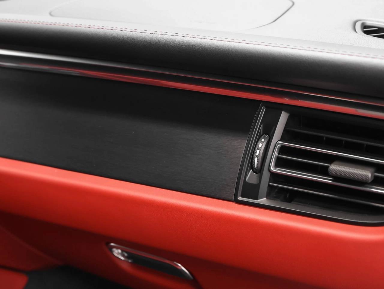 2024 Porsche Macan Macan GTS