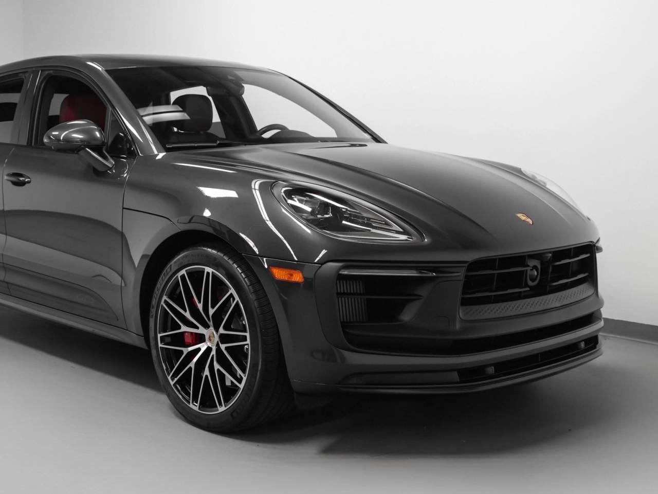 2024 Porsche Macan Macan GTS