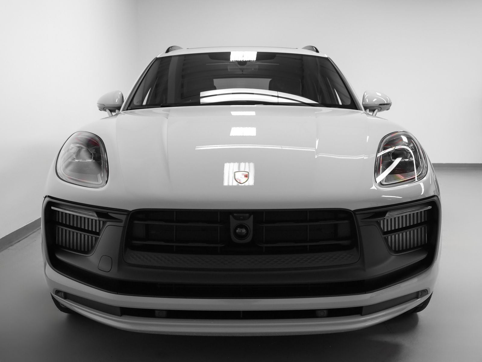 2026 Porsche Macan Macan GTS