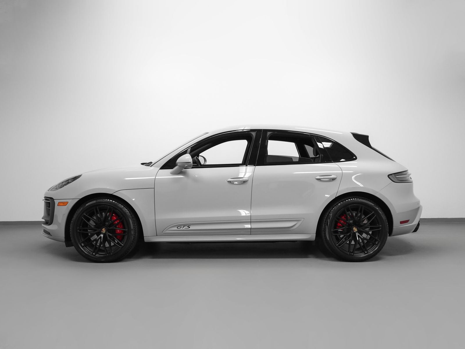 2023 Porsche Macan GTS