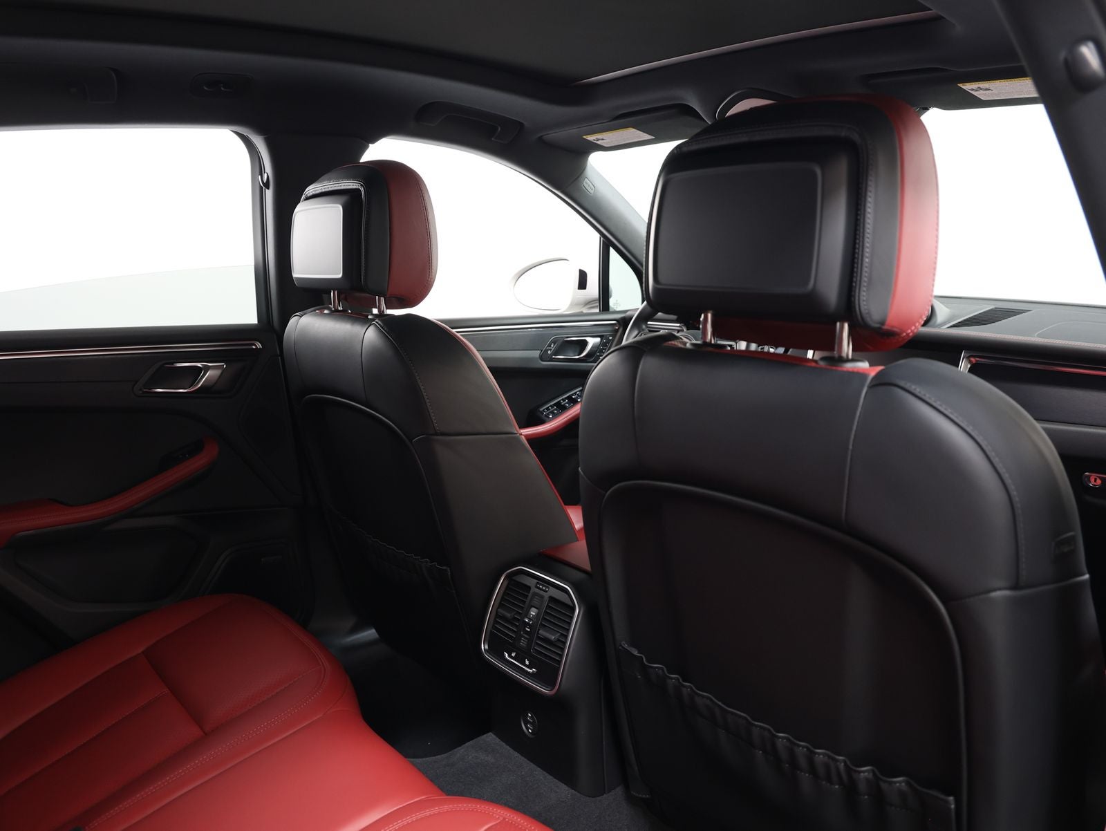 2023 Porsche Macan GTS