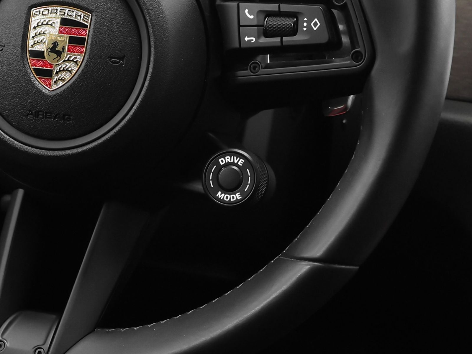 2023 Porsche Macan GTS