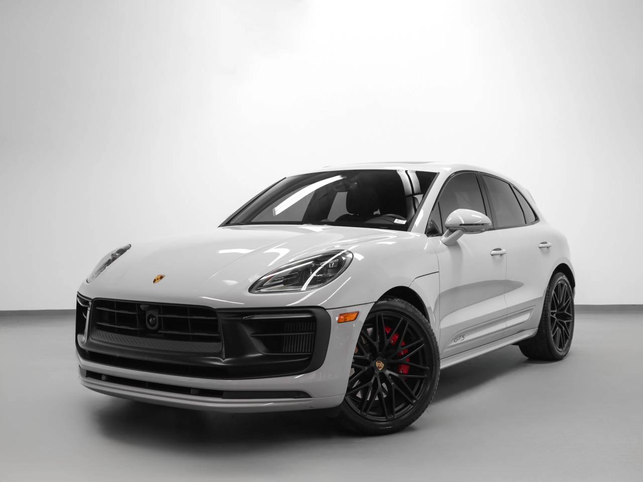 2023 Porsche Macan GTS