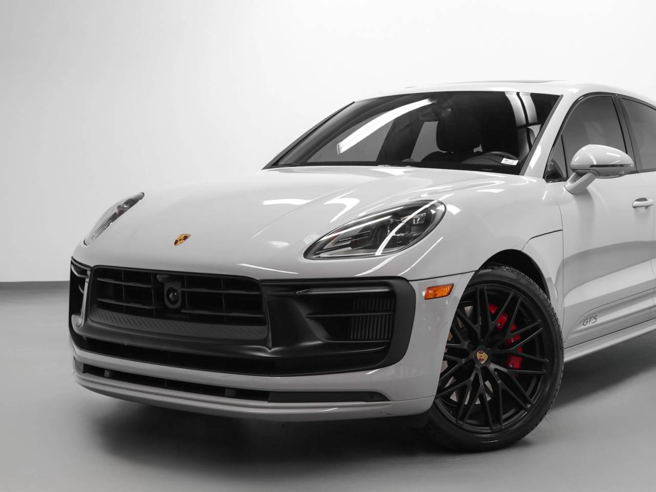 2023 Porsche Macan GTS