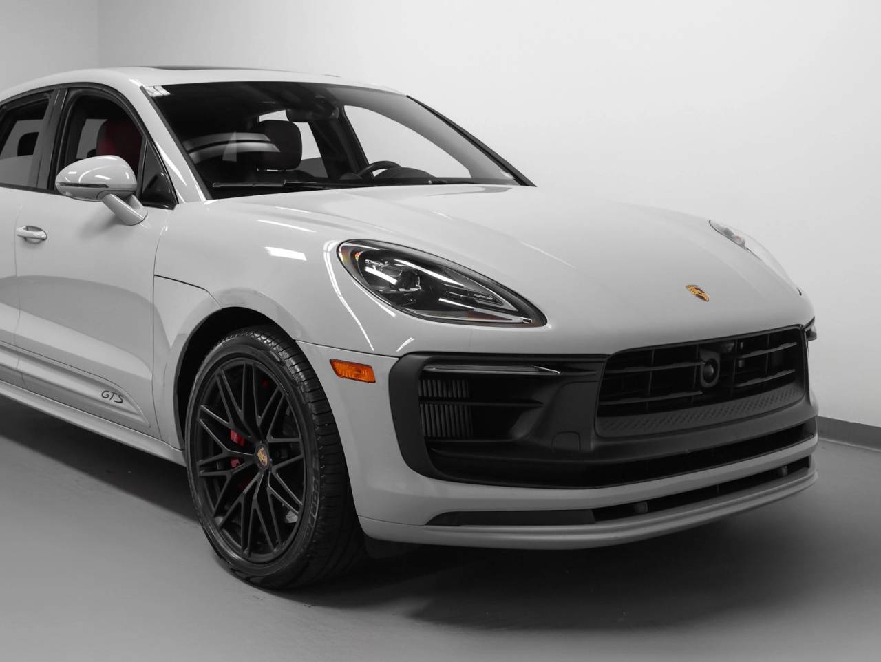 2023 Porsche Macan GTS