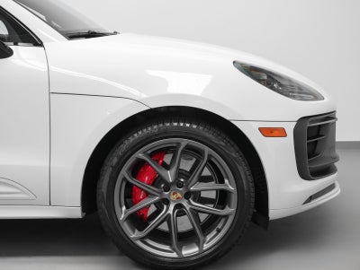 2025 Porsche Macan GTS