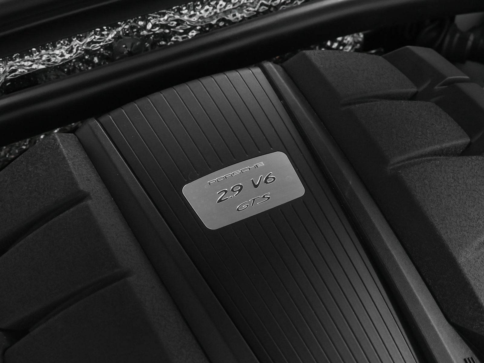 2025 Porsche Macan GTS