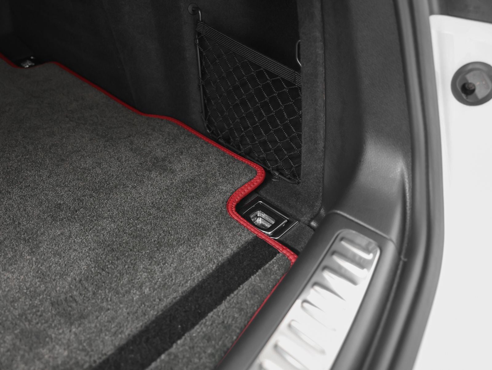 2025 Porsche Macan GTS