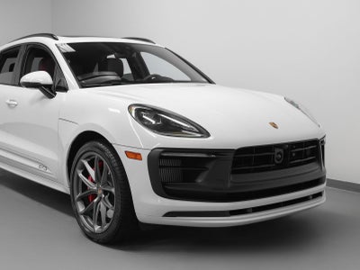 2025 Porsche Macan GTS