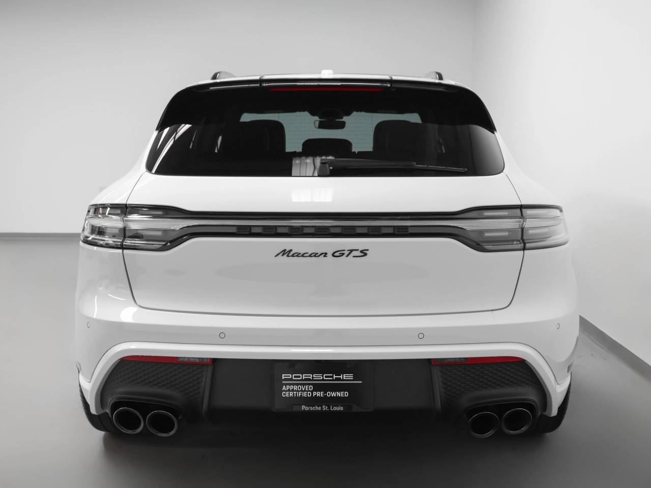 2025 Porsche Macan GTS