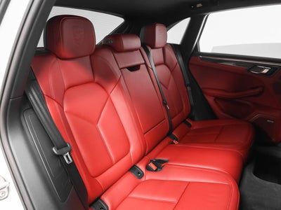 2025 Porsche Macan GTS