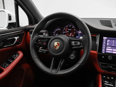 2025 Porsche Macan GTS