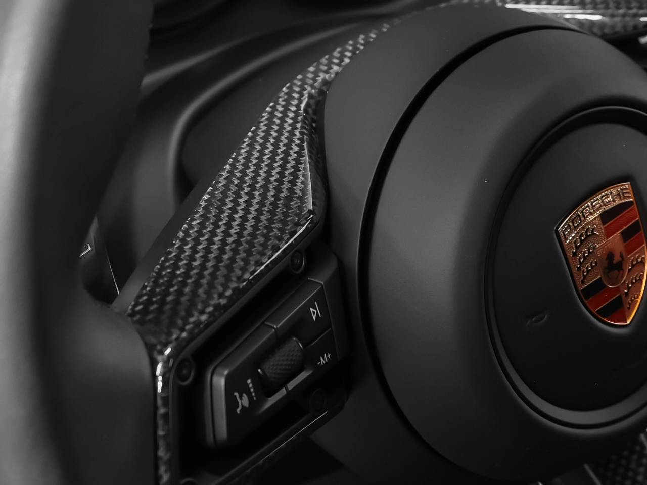 2025 Porsche Macan GTS