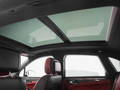 2025 Porsche Macan GTS