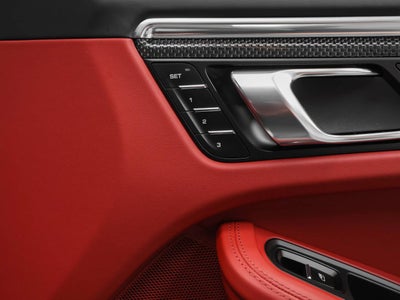 2025 Porsche Macan GTS