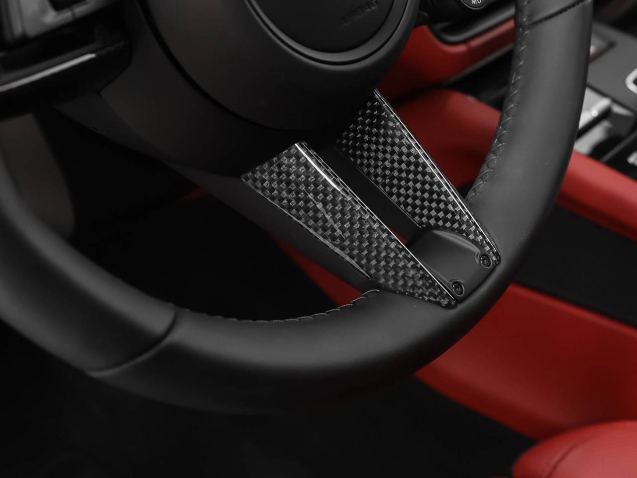 2025 Porsche Macan GTS