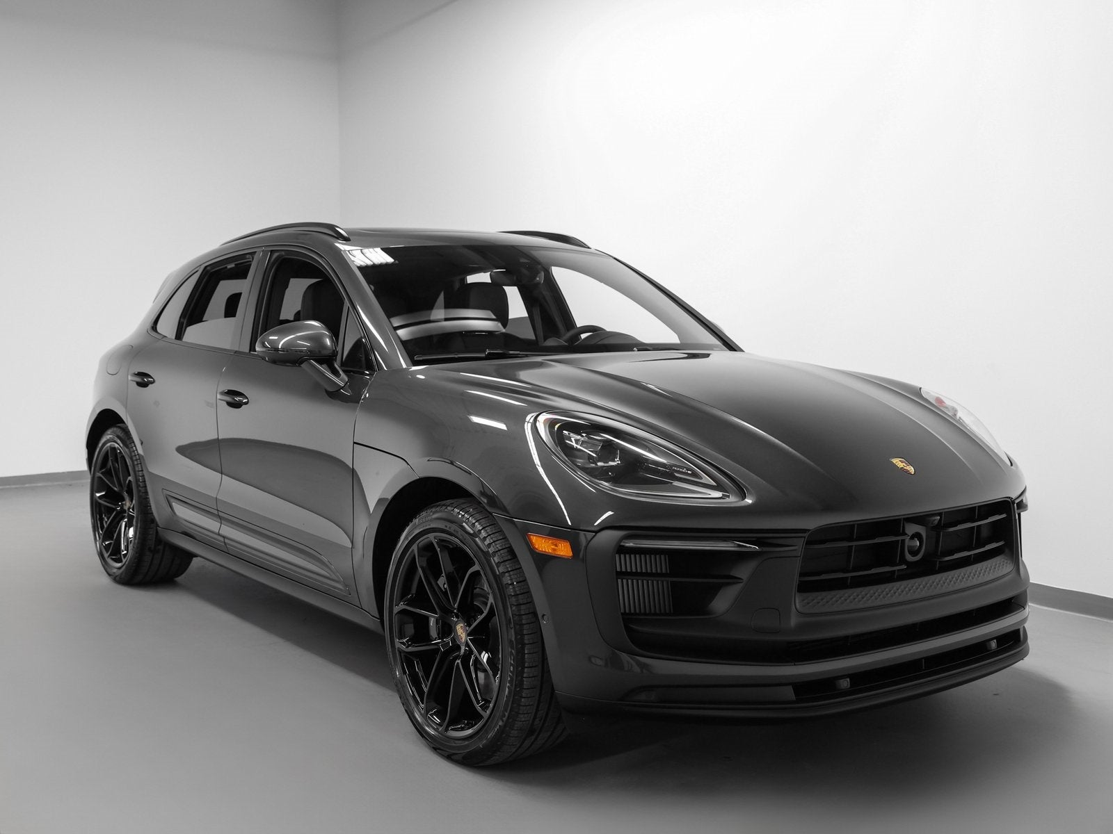2026 Porsche Macan Macan GTS