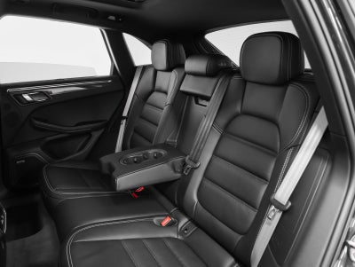 2026 Porsche Macan Macan GTS