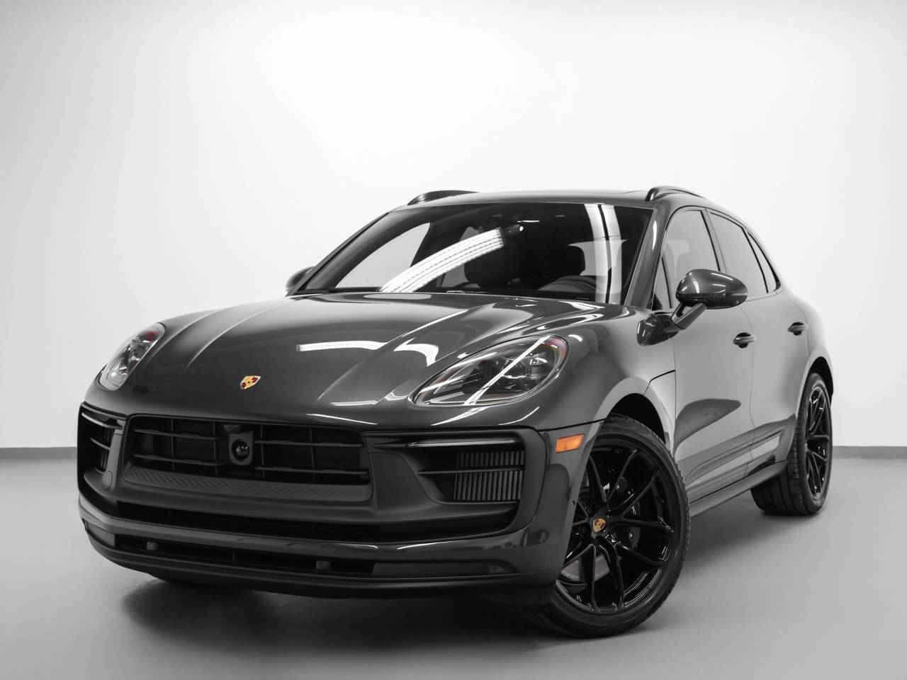 2026 Porsche Macan Macan GTS