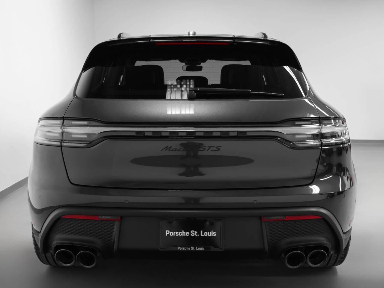 2026 Porsche Macan Macan GTS