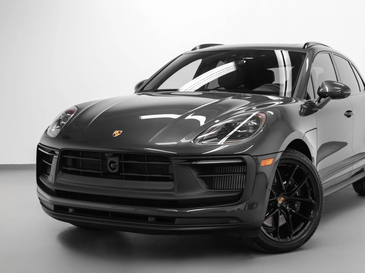 2026 Porsche Macan Macan GTS